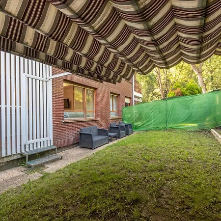 アパート Eguzkilore Txokoa Y Parking Free ビルバオ