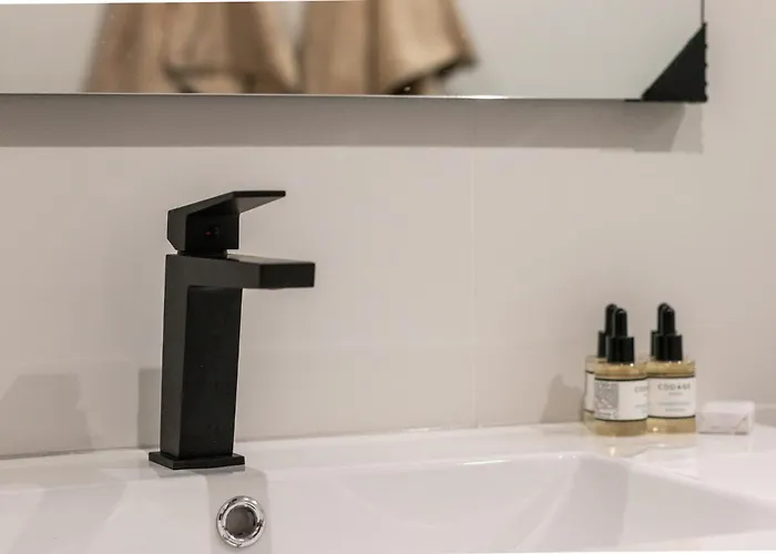 アパート Eguzkilore Txokoa Y Parking Free ビルバオ