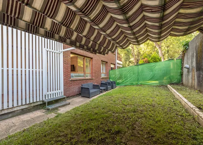 Апартаменти Eguzkilore Txokoa Y Parking Free Більбао